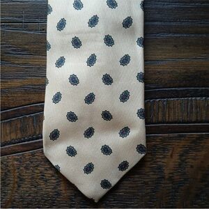 The Shirt Broker Hand Sewn By Robert Talbott 100% Silk Geo Neck Tie Yellow